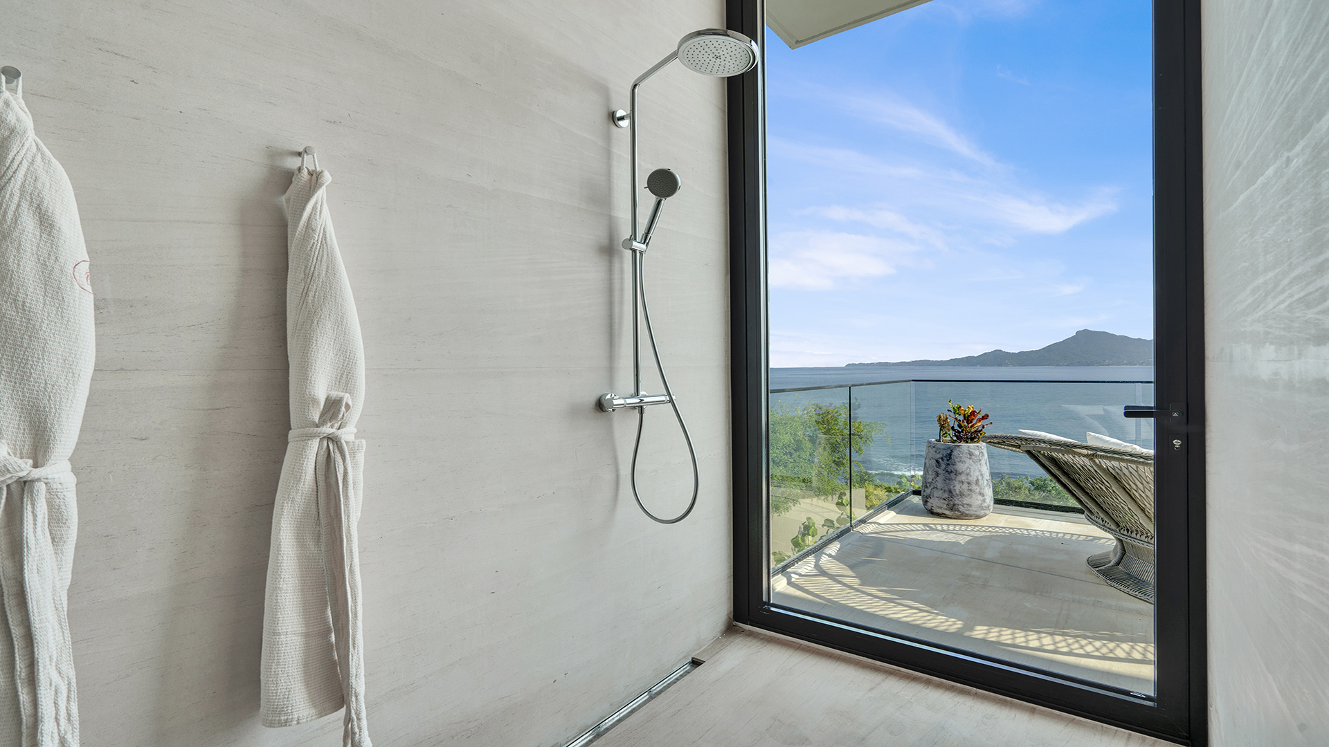 Luxury Rentals Punta Mita Ocean Front Iyari 2 -3.jpg